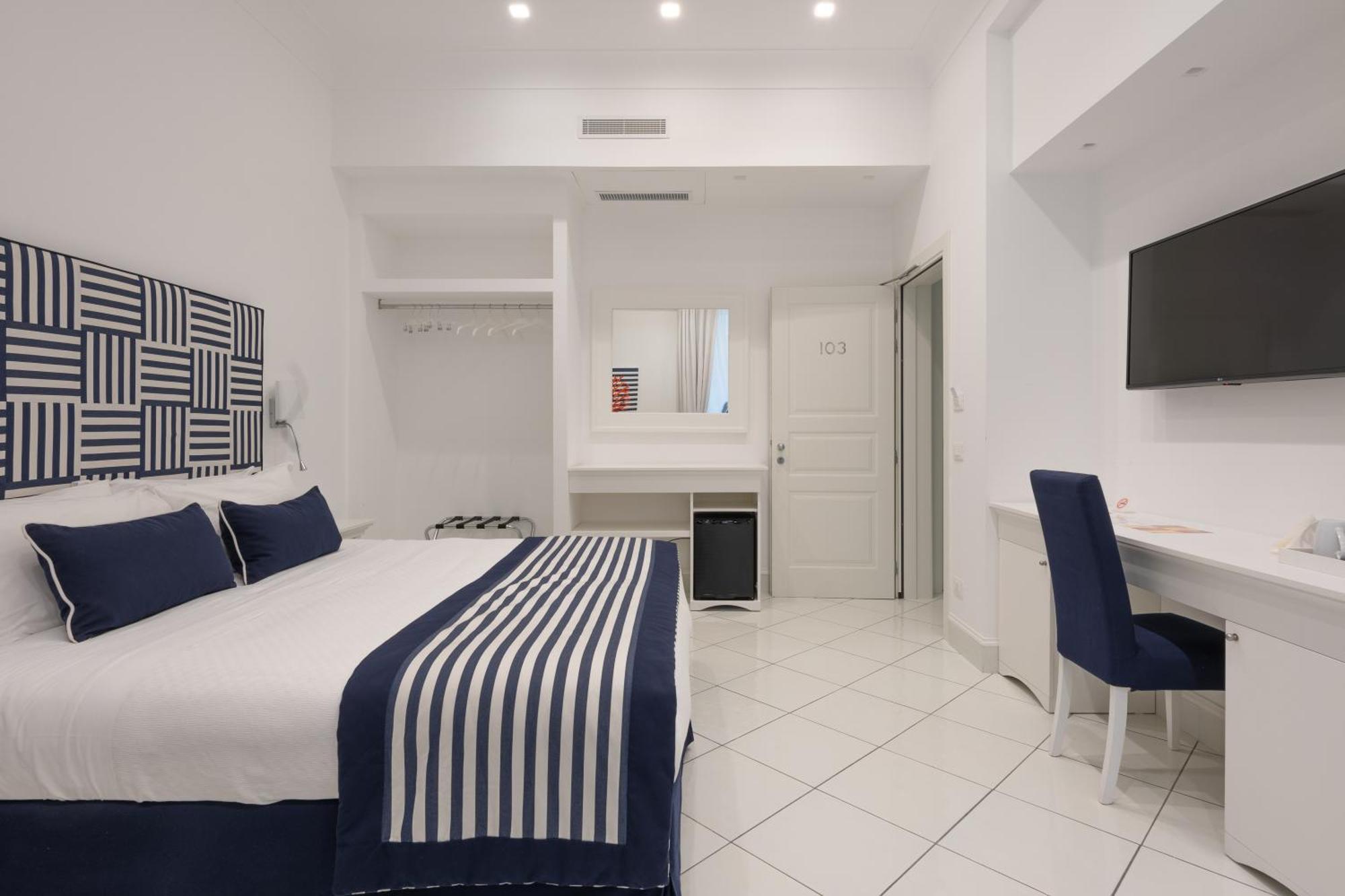 Duomo Guest House - Stay In Sorrento Exterior foto